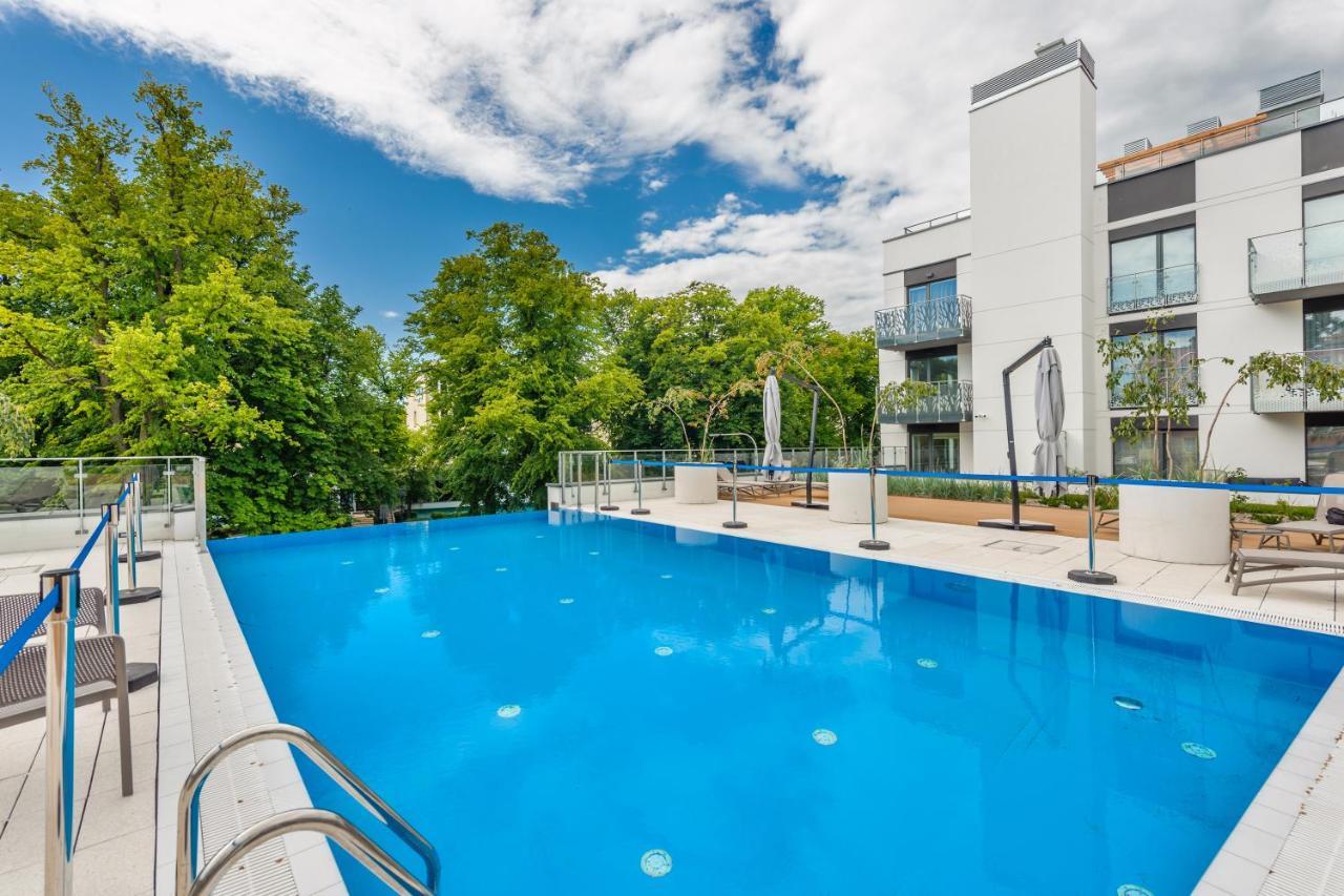 Apartament Lux Tukan A315 Nadmorskie Tarasy - Holiday City Kołobrzeg Exteriör bild