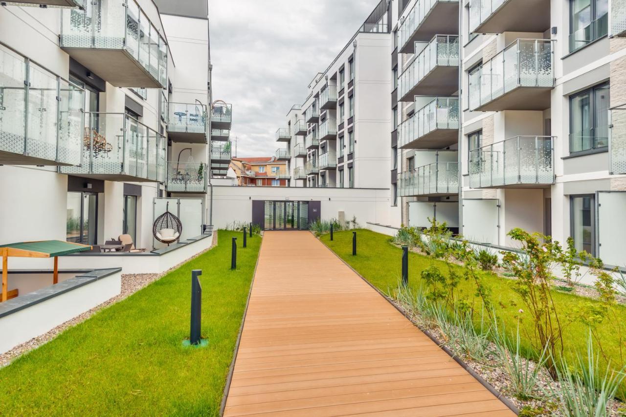 Apartament Lux Tukan A315 Nadmorskie Tarasy - Holiday City Kołobrzeg Exteriör bild