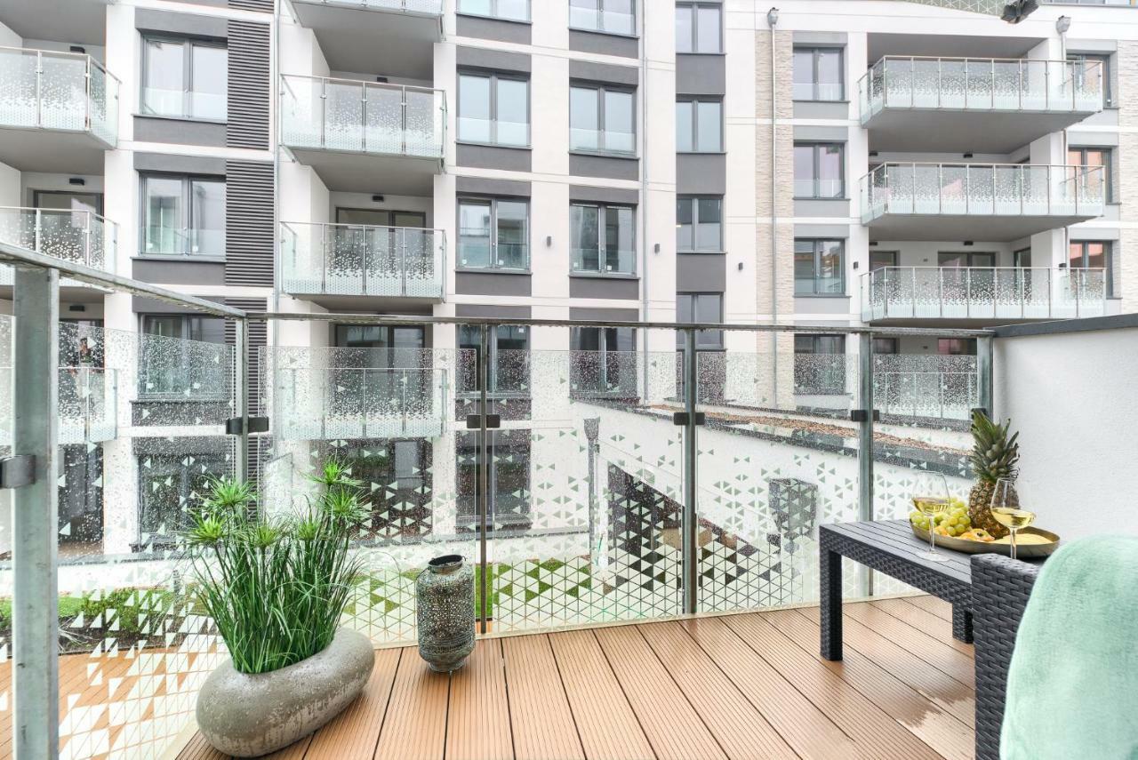 Apartament Lux Tukan A315 Nadmorskie Tarasy - Holiday City Kołobrzeg Exteriör bild